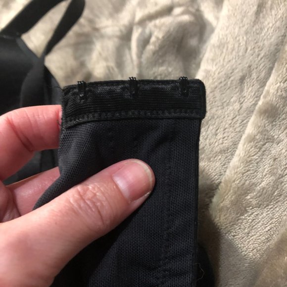 Size 40C Deese "Temptress" black plunge bra - Picture 11 of 15